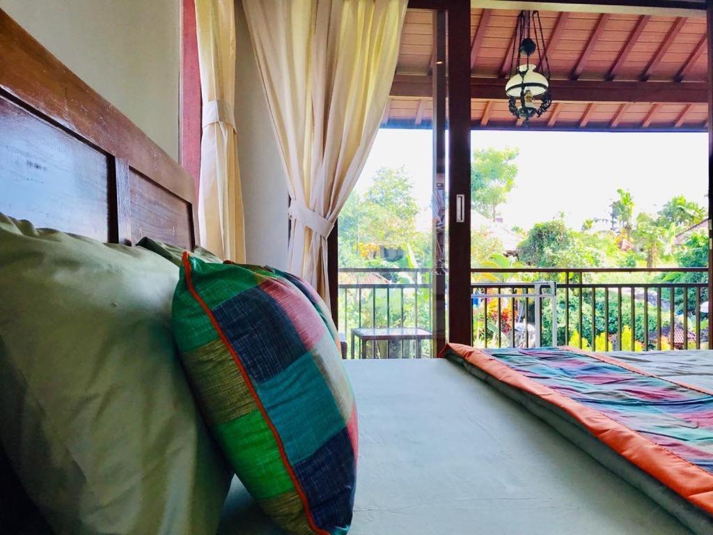 Hotel White House à Ubud Extérieur photo